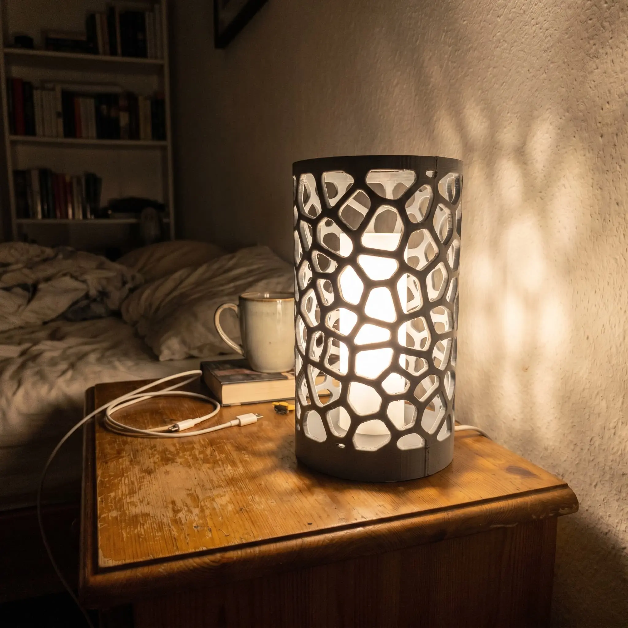 Voronoi Lamp — community print